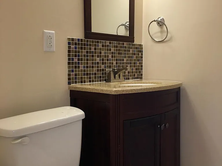 121 Gertrude St #1 — Photo 18