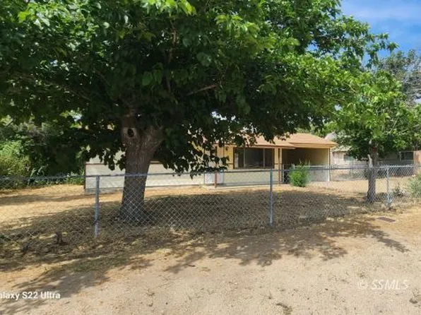 2413 Jerry Ave, Lake Isabella, CA 93240