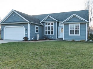 7212 Chianti Cir, Mattawan, MI 49071