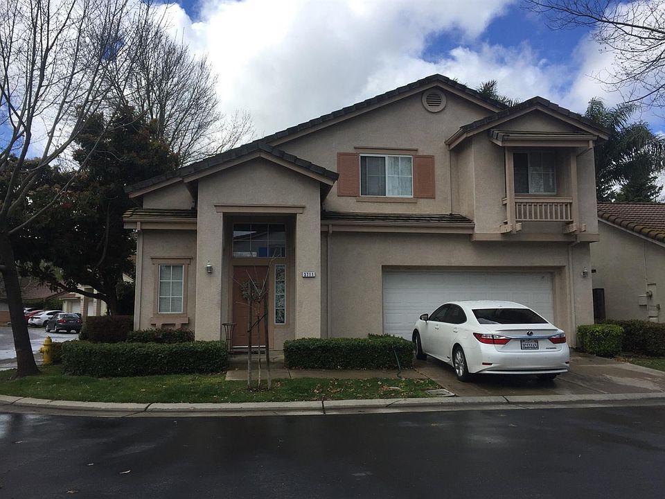 2nd image of 3711 Whispering Creek Cir
