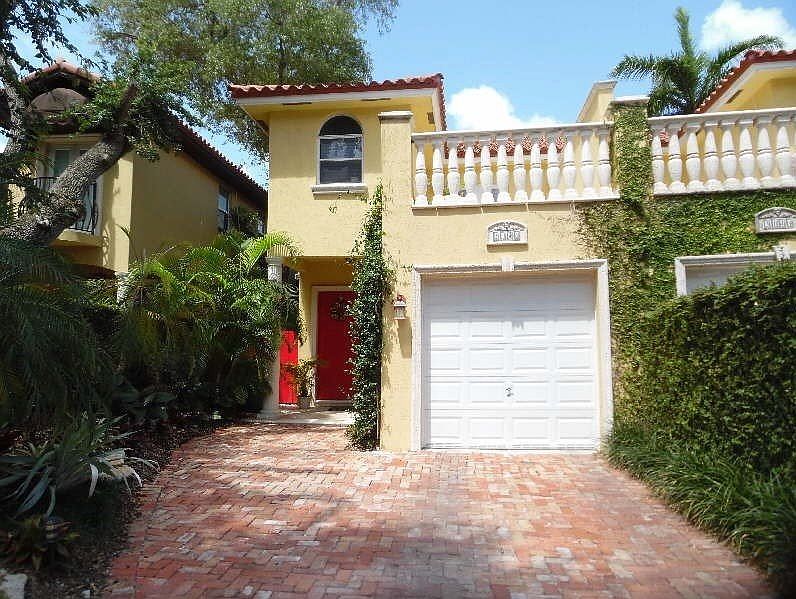 For Sale: 3146 Gifford Ln, Coconut Grove, Florida 33133