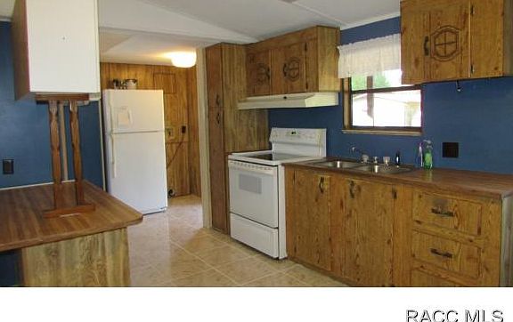 4th image of 3257 E Dove Ct