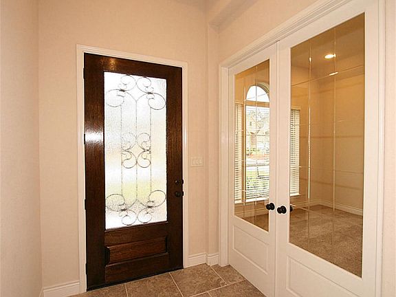 2nd image of 23462 Millbrook Dr
