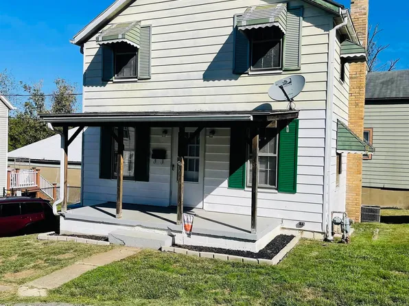 3 Hess Ct, Fairmont, WV 26554