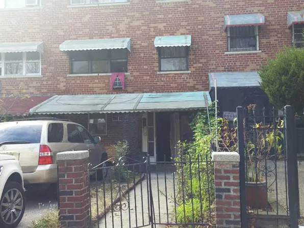 1255 Rosedale Ave, Bronx, NY 10472