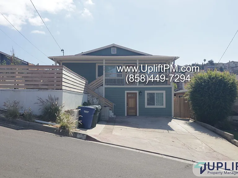 1225 Capistrano Ave #A — Photo 45