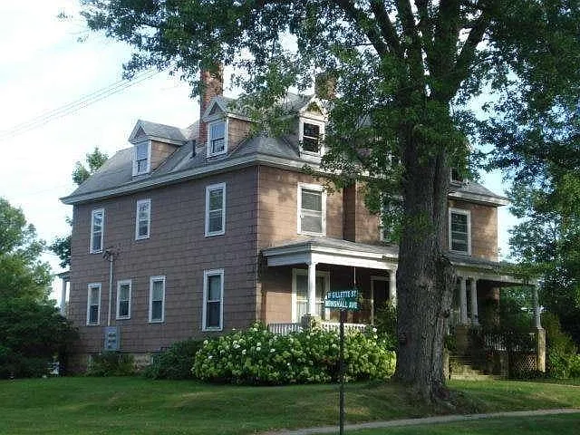 219 Minshall Ave — Photo 1