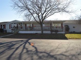 5373 White Pine Ln, Roscoe, IL 61073