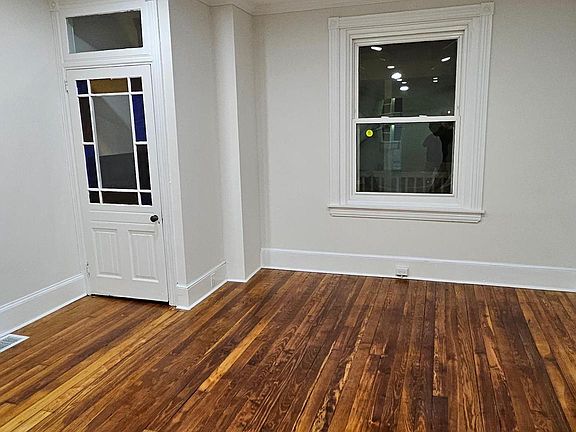 5th image of 393 1st Ave