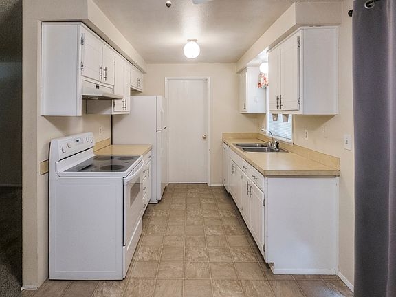 2nd image of 5829 135th Pl NE