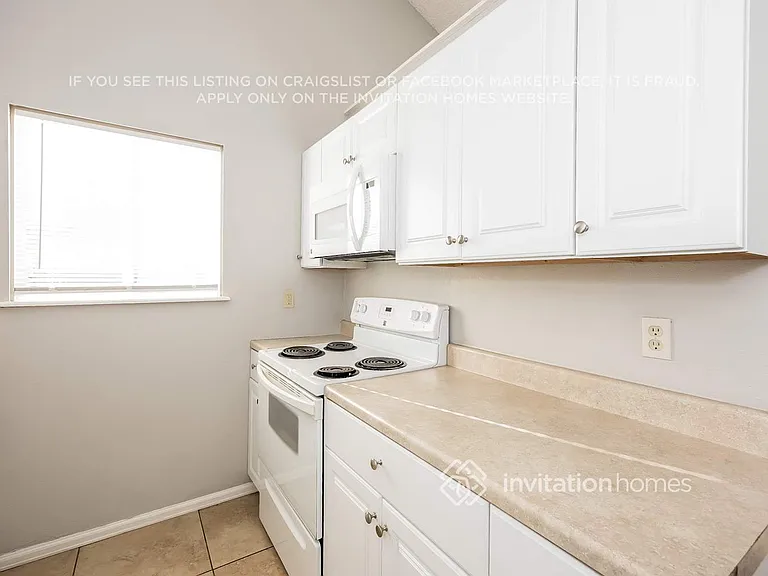 4425 Allison Dr — Photo 10