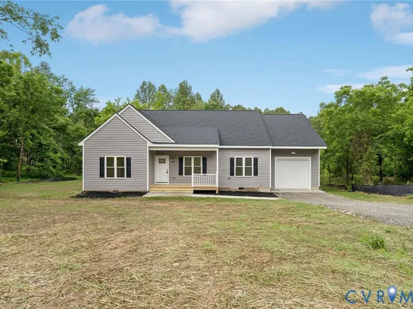 425 Palomino Dr, Louisa, VA 23093