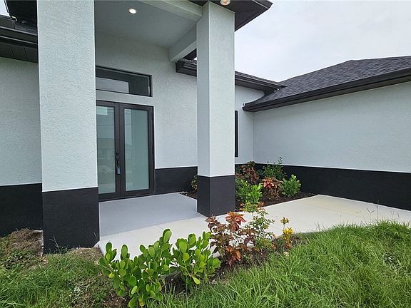 3rd image of 1102 NW 9th St