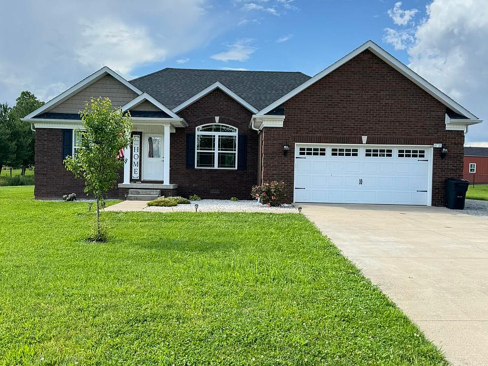 1st image of 110 Saddlebrook Dr