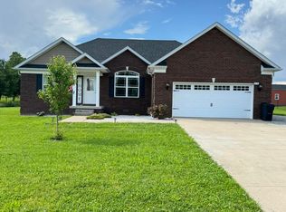 110 Saddlebrook Dr, Coxs Creek, KY 40013