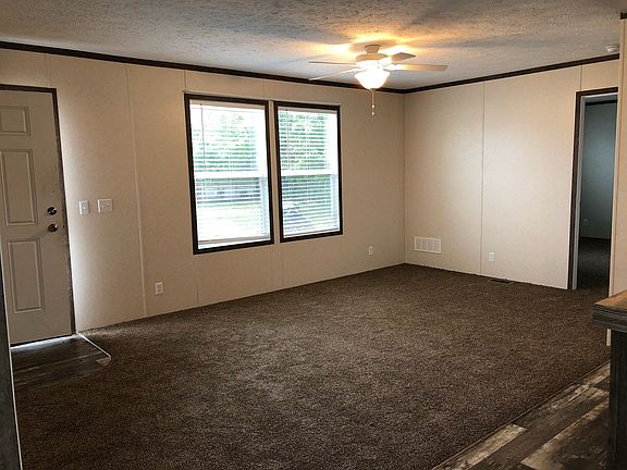 3rd image of 2100 Stephenson Hwy #208