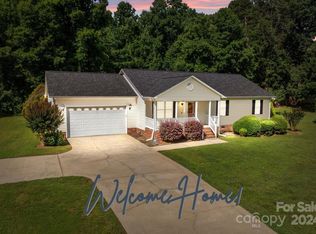 220 Delta Downs Ln, Salisbury, NC 28144