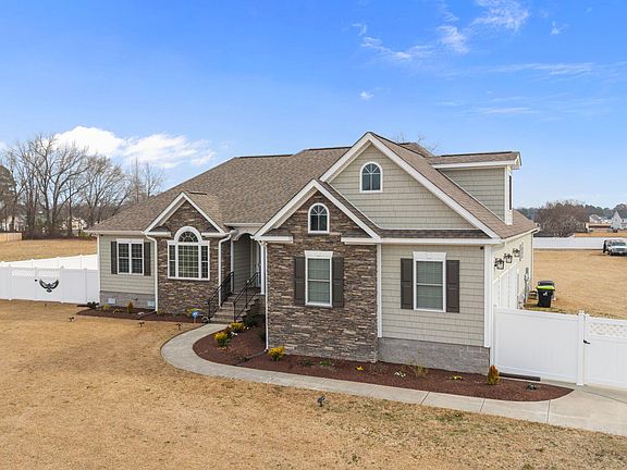 2nd image of 2889 Beddard Road