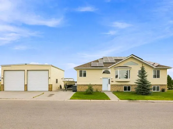 273 W Harvest Hills Rd, Stavely, AB T0L 1Z0
