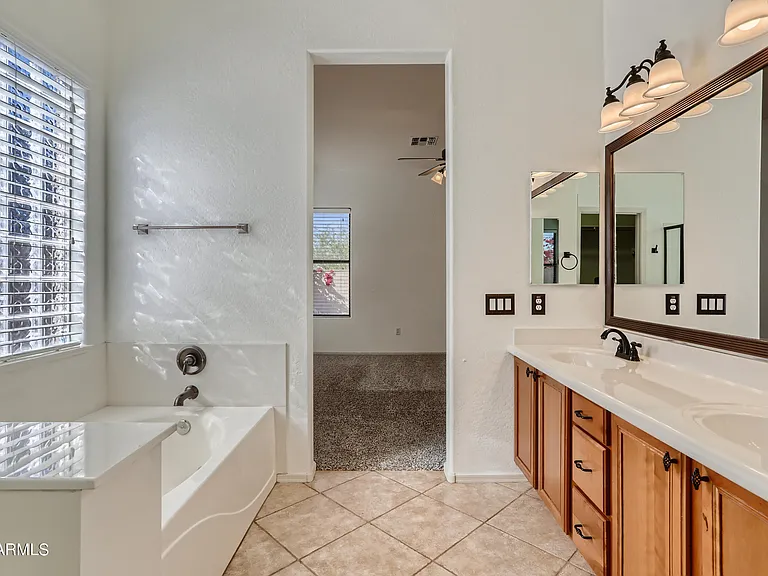 35006 N 27th Ave — Photo 17