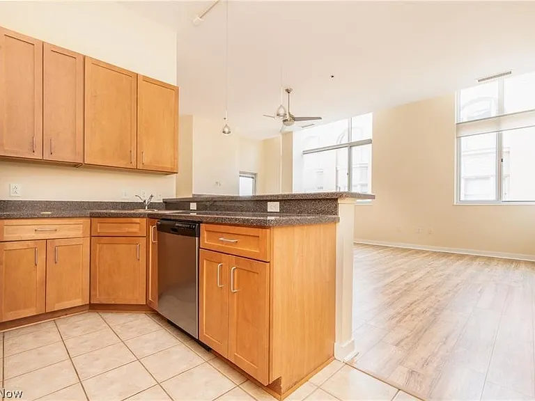1951 W 26th St #316 — Photo 10