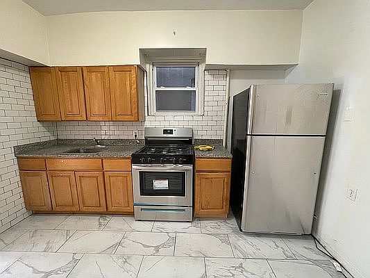 1st image of 37-16 Astoria Blvd S #2R