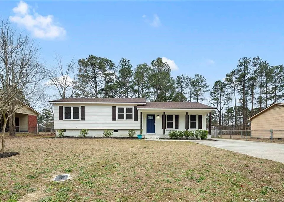 6327 Worthington Dr