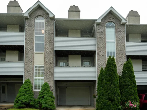 905 Ashton Pl, Morgantown, WV 26508