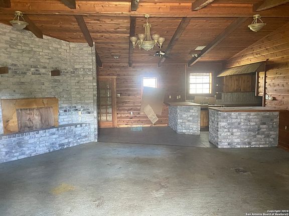 4th image of 1790 W GOODWIN ST