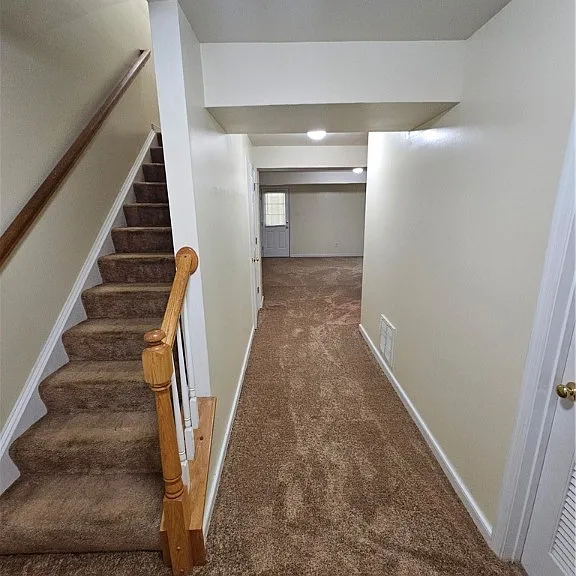 8722 Springwater Dr — Photo 7