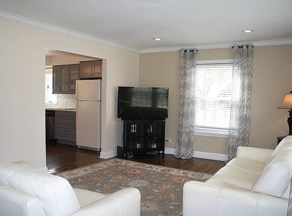 5th image of 645 McKinley Ave