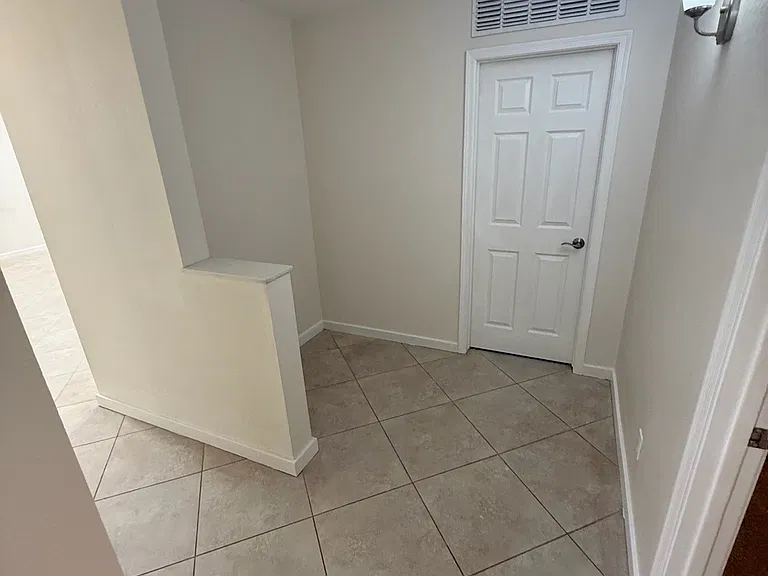 12709 W Saint Moritz Ln — Photo 4