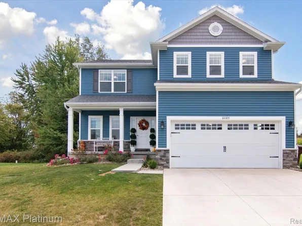 6085 Summerbrooke Cir, Fowlerville, MI 48836