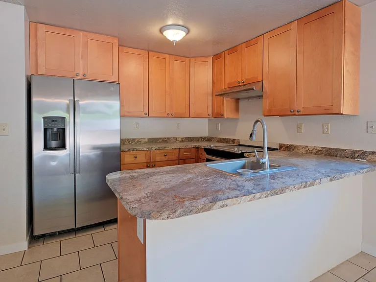 505 Mission Pl — Photo 13
