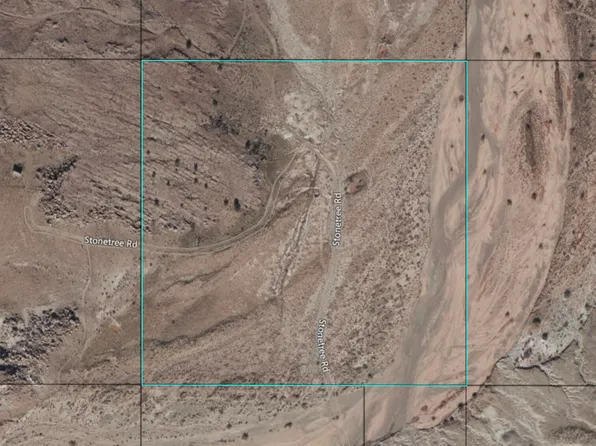 122 Petrified Forest Dr, Holbrook, AZ 86025