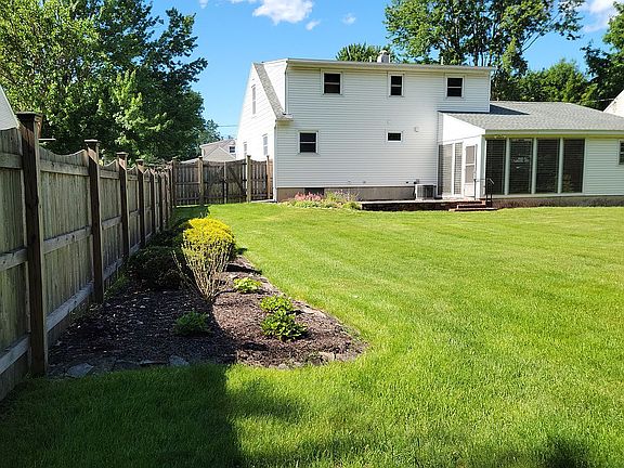 2nd image of 126 Miller Dr