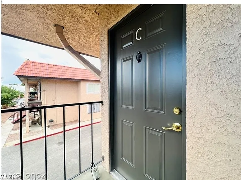2920 Siki Ct #C — Photo 13
