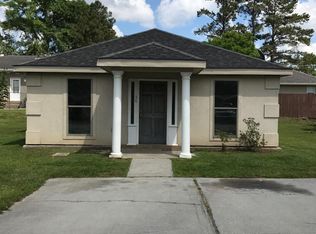 34 McKenzie Cir, Hattiesburg, MS 39402