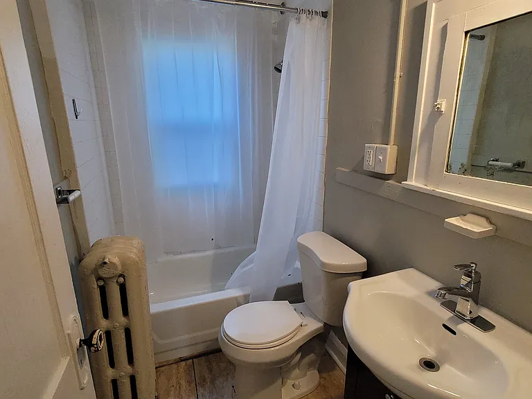 1663 Sherburne Ave #2 — Photo 10