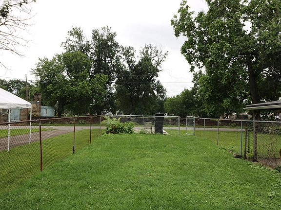 3rd image of 3602 Northwestern Pkwy