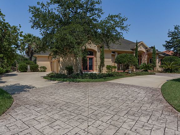 3rd image of 176 Herons Nest Ln