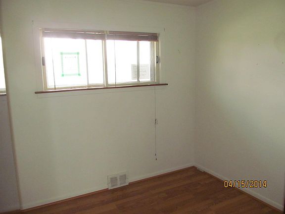 4th image of 1204 N Ashbel Ave