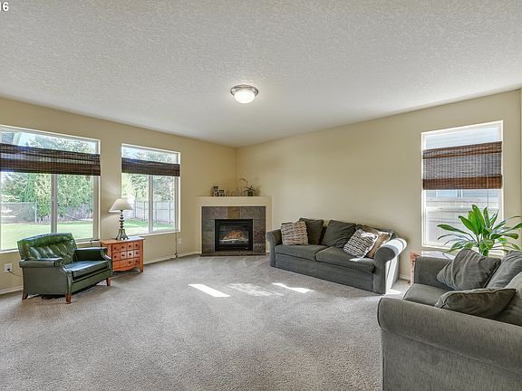5th image of 9717 NE 157th Ave