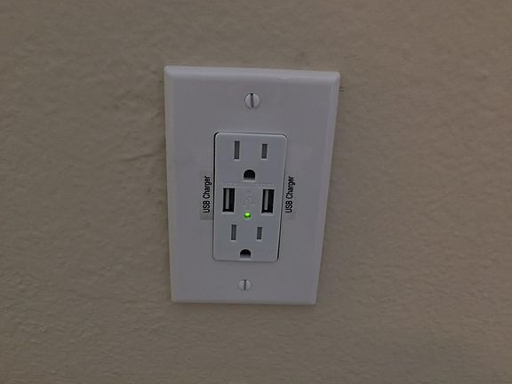 5th image of 1125 Miramar Way # 24 Top Floor