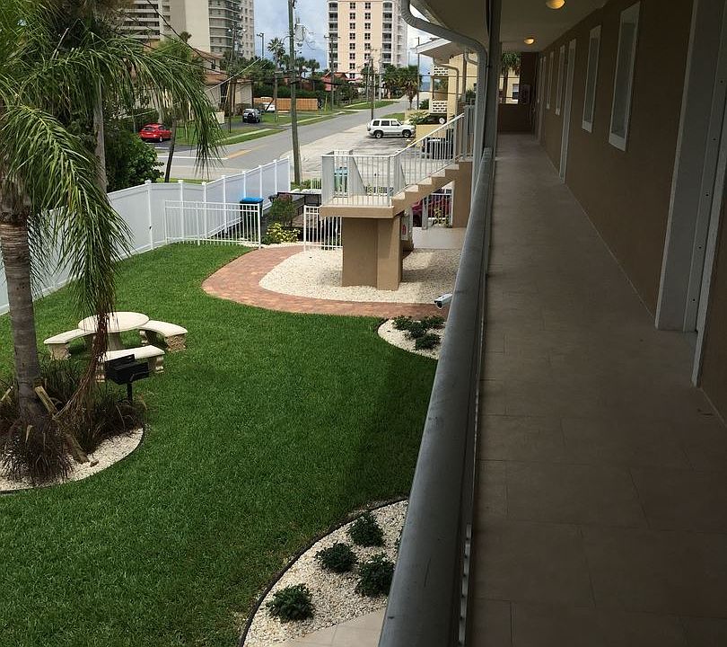 1st image of 134 Boynton Blvd APT 1