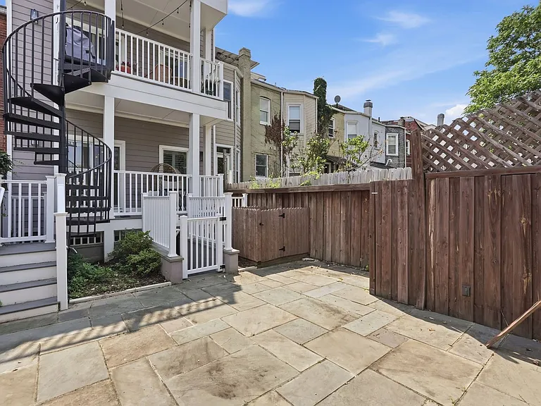 1343 Otis Pl NW #1 — Photo 23