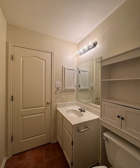 9803 Sandie — Photo 29