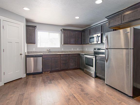 5th image of 14423 S Abbey Bend Ln