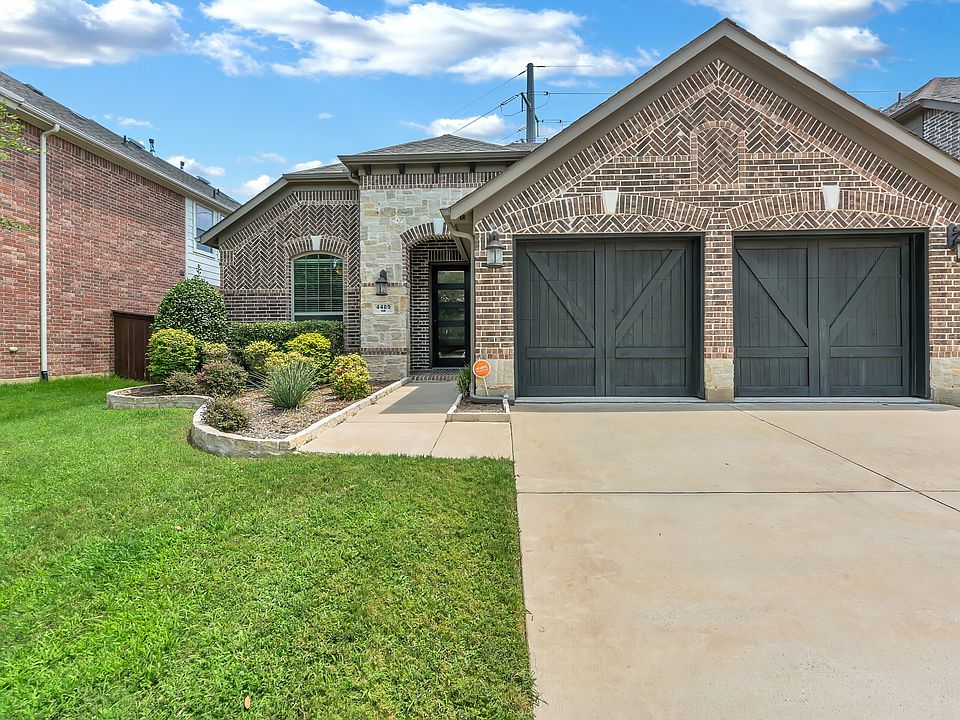1st image of 4409 Vineyard Creek Dr