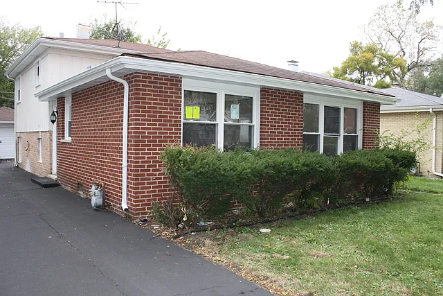 14828 Evers St photo 1